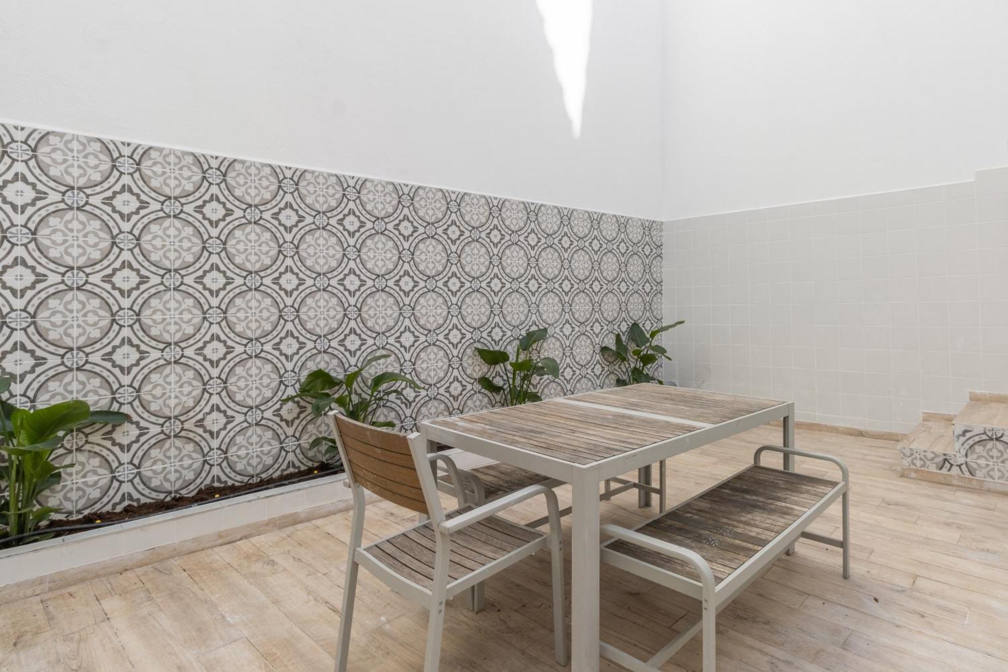 Апартаменти Modern 3Br, Terrace, Ac/Heating & Self Check-In Лісабон Екстер'єр фото